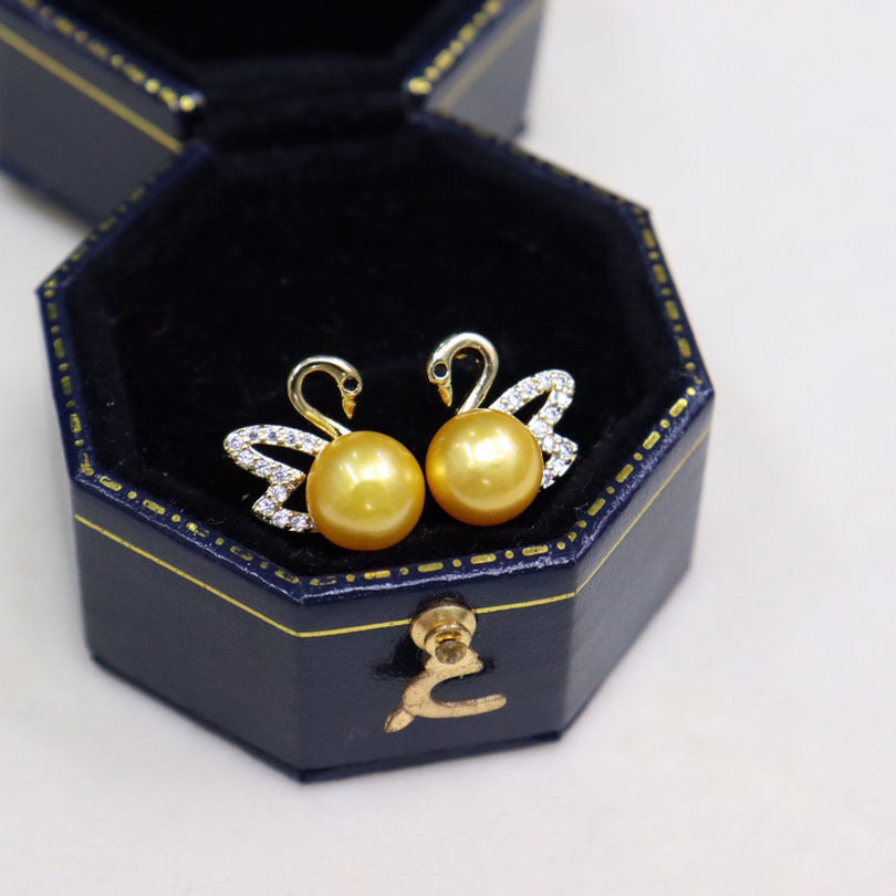 Freshwater Pearl Swan Earrings 7-8mm