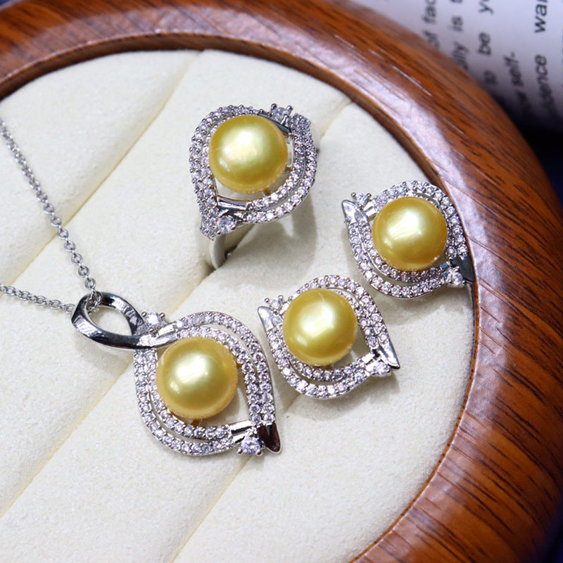 Freshwater Pearl necklace set 18K package gold 8-9 / 9-10mm